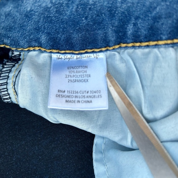 The Style Betweem Us Denim Jeans Pants Juniors Sz. 11 - Picture 4 of 10